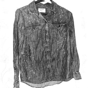 Jeans shirt with cool paint designs